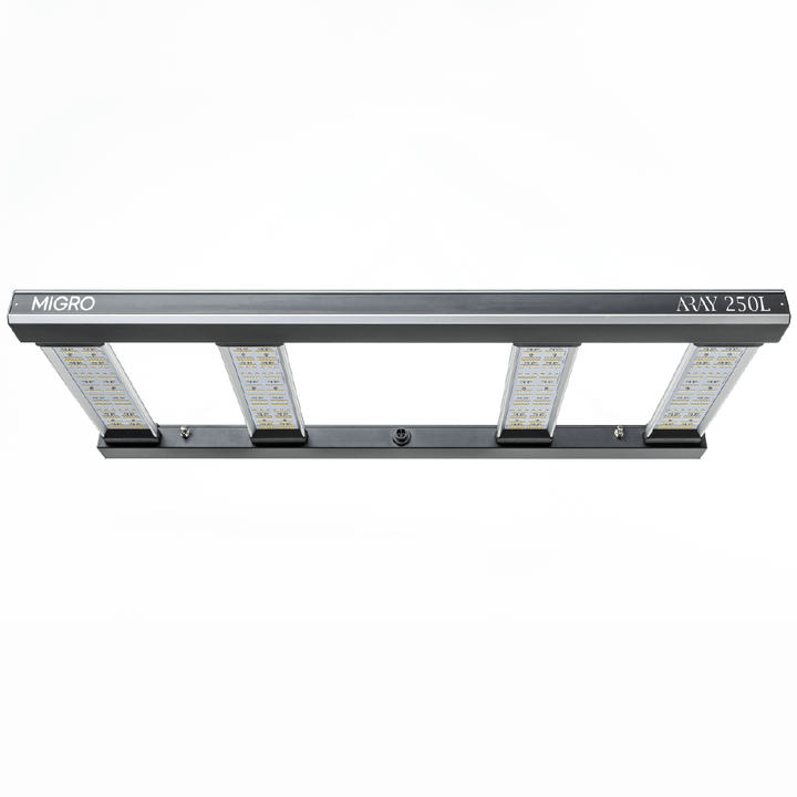 The MIGRO ARAY 250L has large heatsinks to ensure the LEDs run cool for good heat dissipation and long lifespan of the LEDs